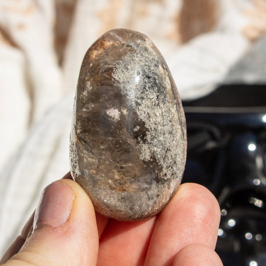 Polished Shaman Quartz Lens