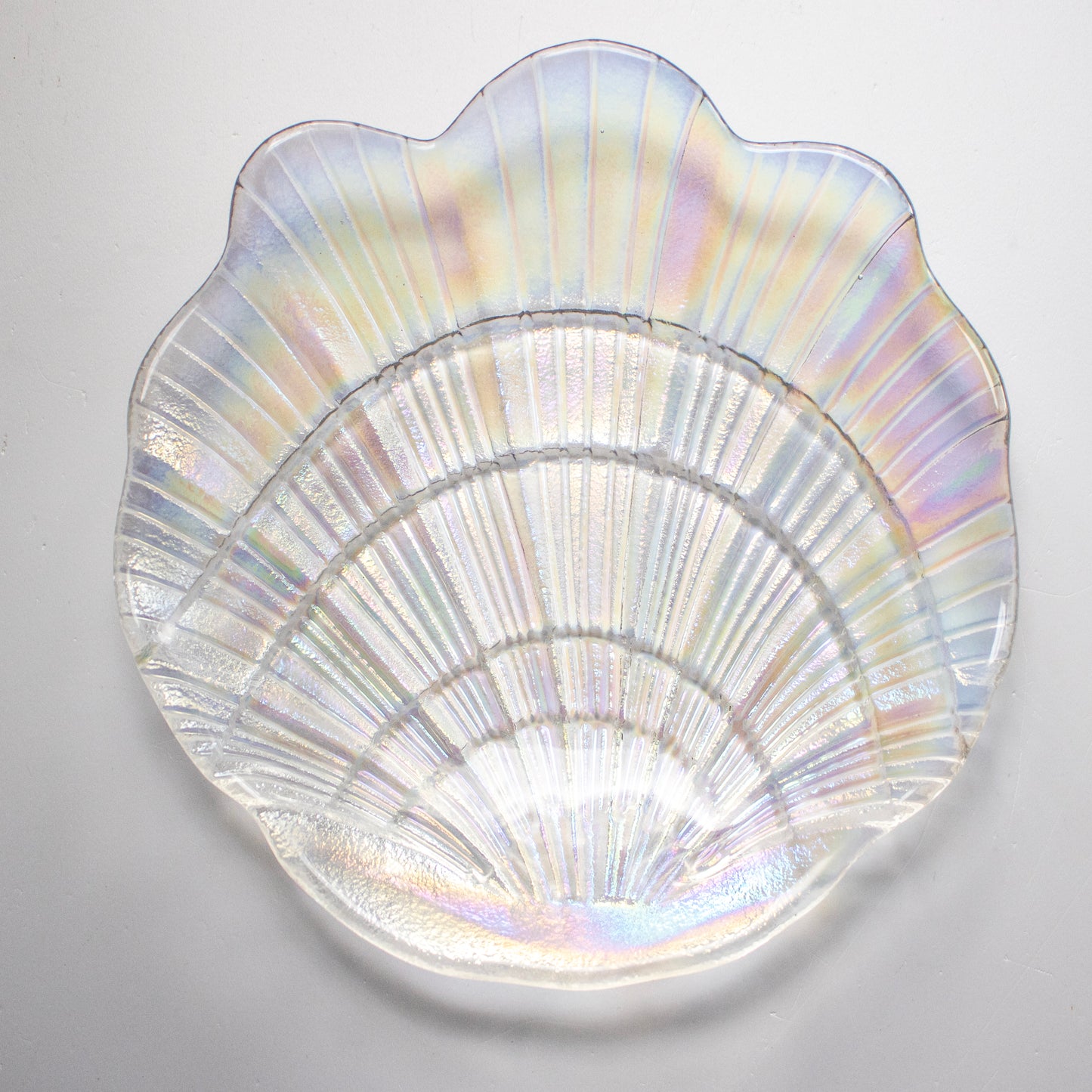 Iridescent Glass Scallop Shell Dish
