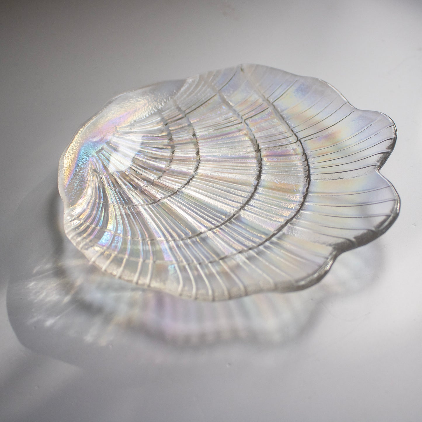 Iridescent Glass Scallop Shell Dish
