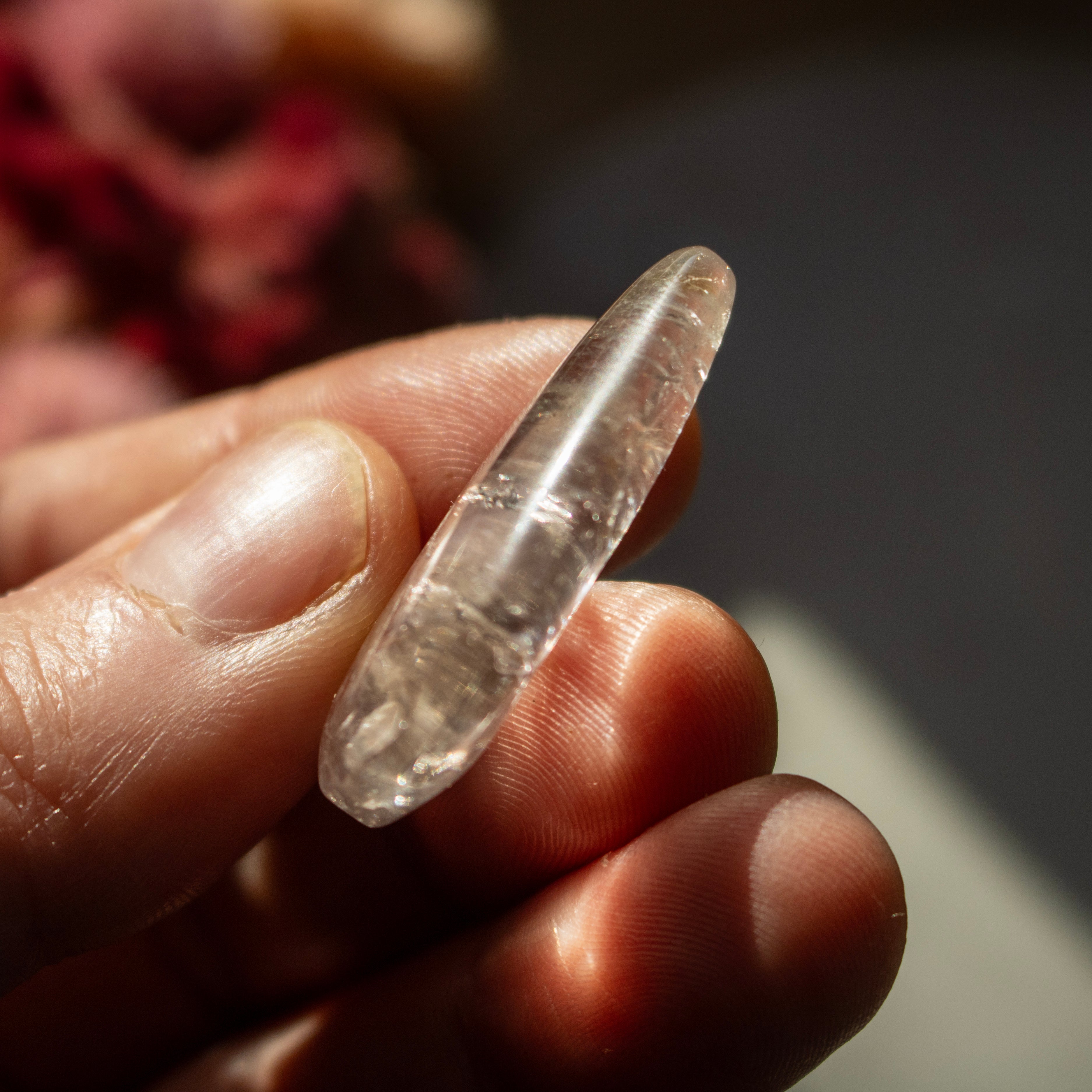 Phantom Amethyst with Powellite - UV Reactive