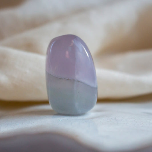 Lilac Fluorite Deluxe Tumblestone