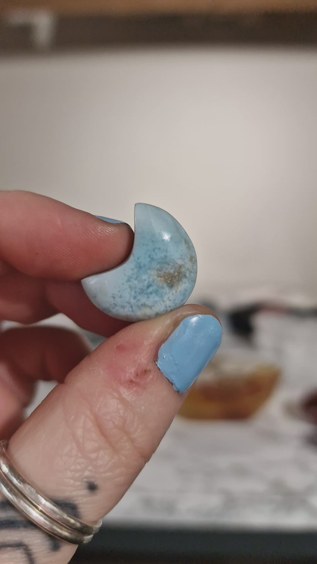 Larimar Moon
